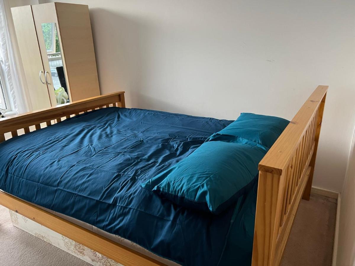 Ensuit Double Room In London, Colindale Edgware Exterior foto